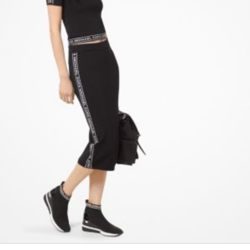 Michael Kors Logo Tape Ribbed midi skirt